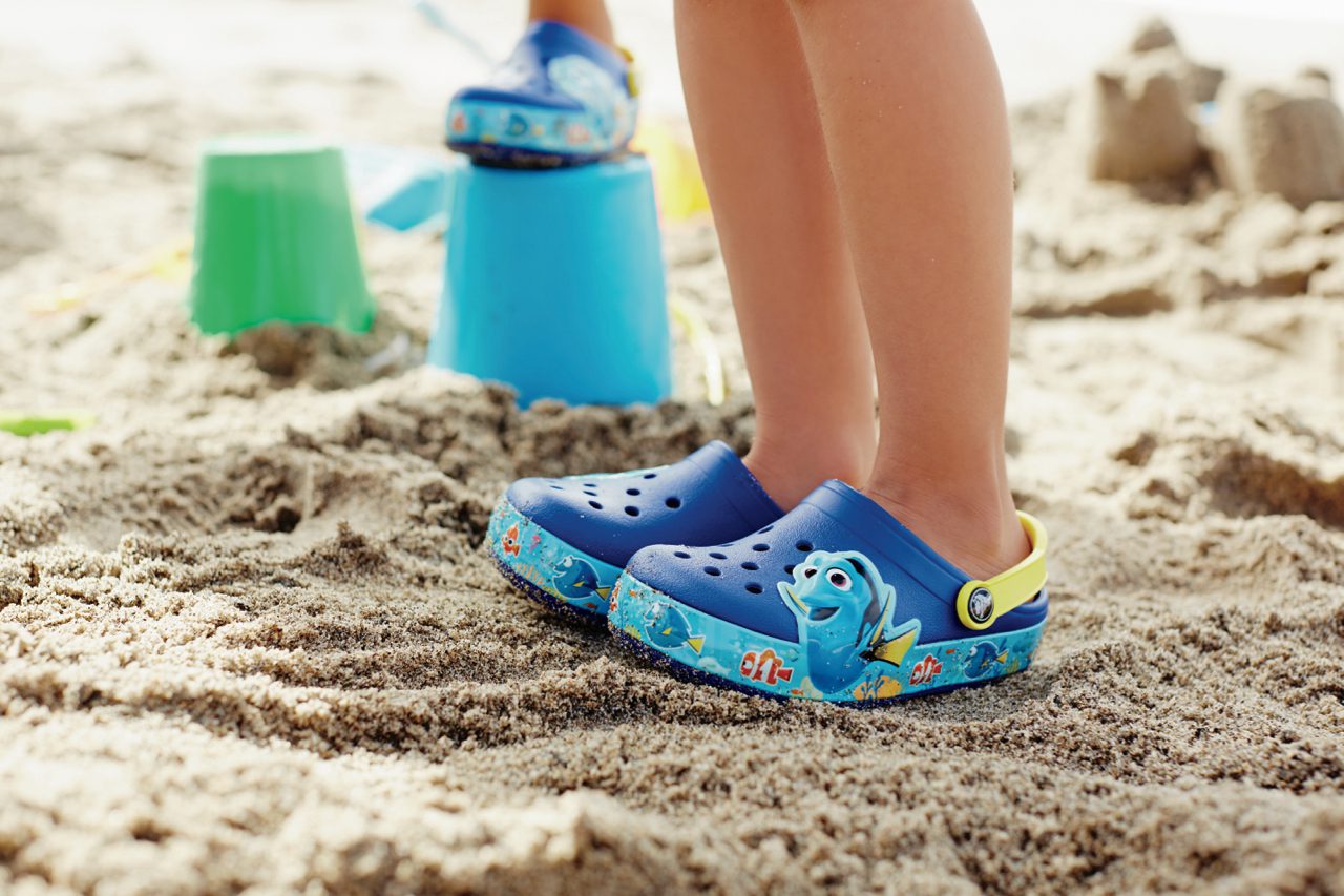 Celebrate the long-awaited release of Finding Dory with Crocs! | Giveaway