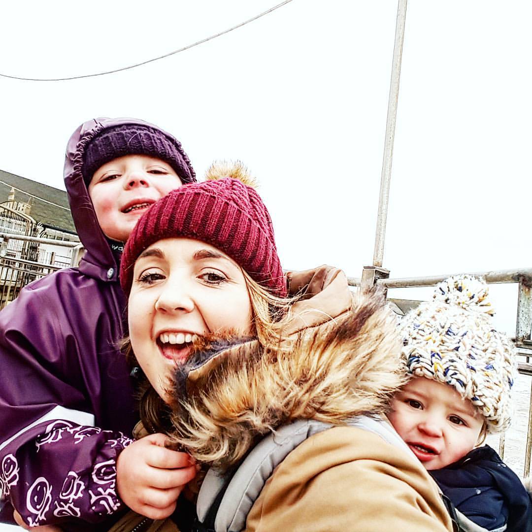 Tips for Managing Family, Work & Studying Online