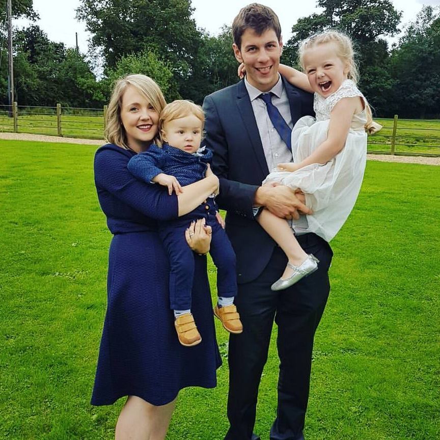 How to Dress the Family for a Wedding