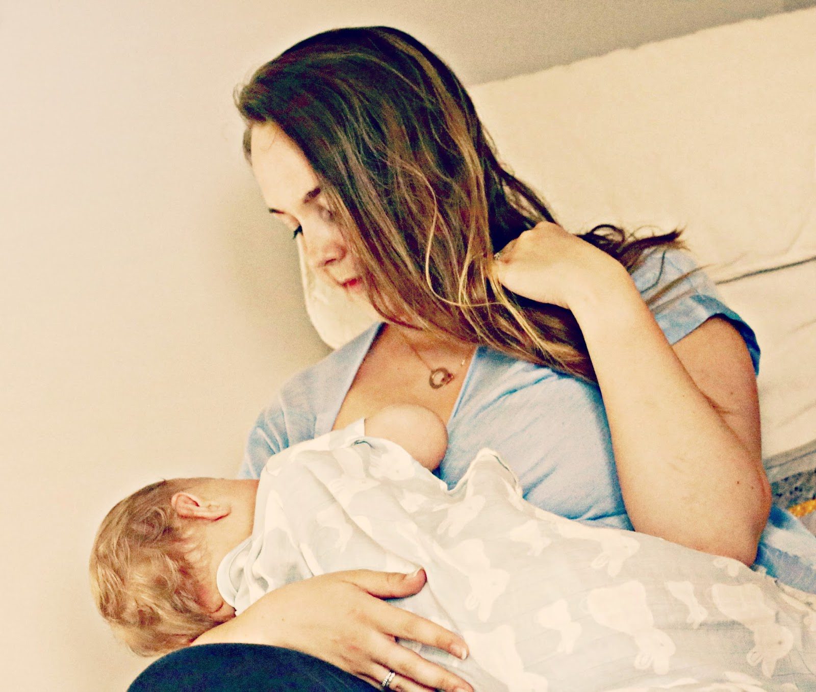 Experiences Breastfeeding in Public