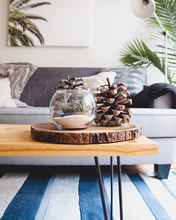 How to Introduce a Touch of Glamour to Your Interiors