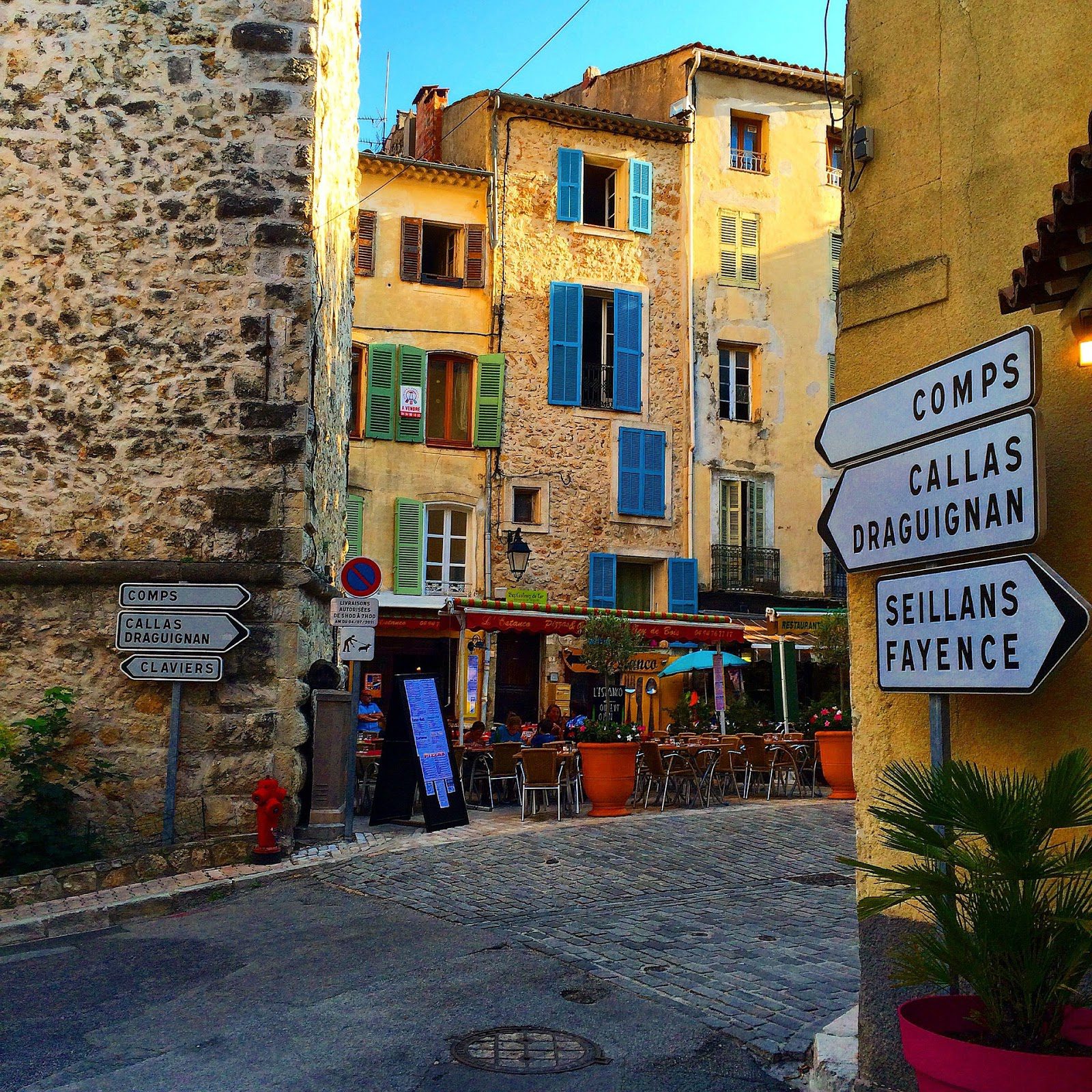 Preparing your Car for a Holiday in France