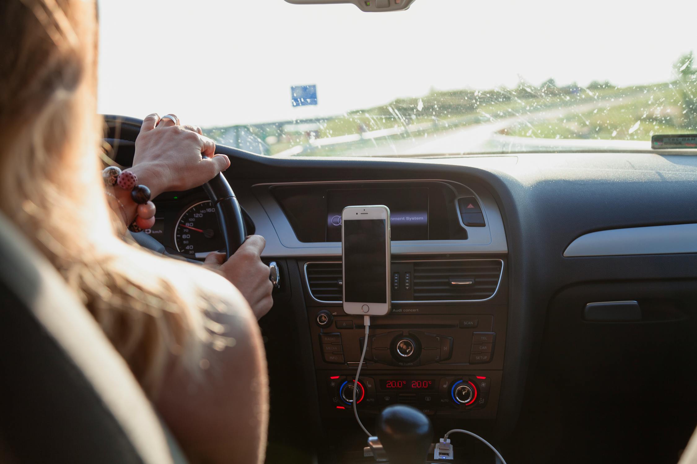 Mindful Driving: Staying Calm Behind the Wheel Amidst Chaos